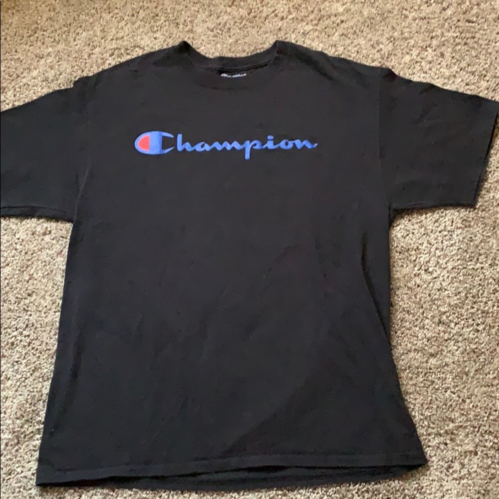 Black CHAMPION short sleeve t-shirt